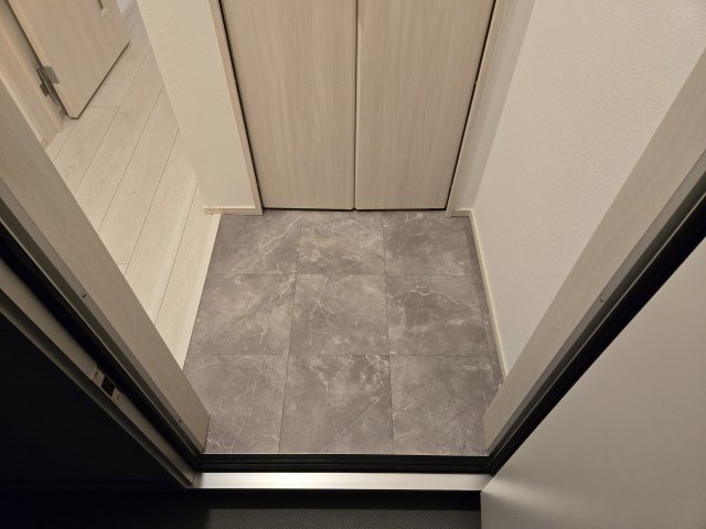 玄関　RUSCELLO笠寺