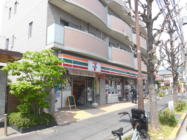中学校　江戸川区立葛西中学校（中学校）まで525m