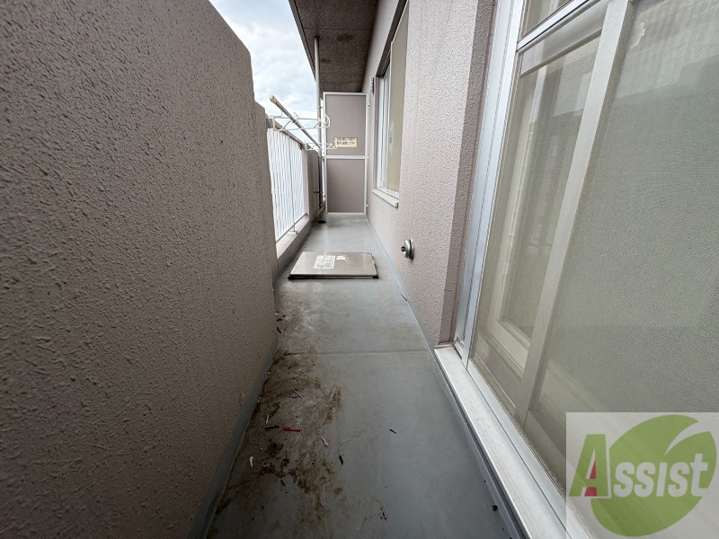 バルコニー　バルコニーが付いていますので一息ついてみてはいかがですか。