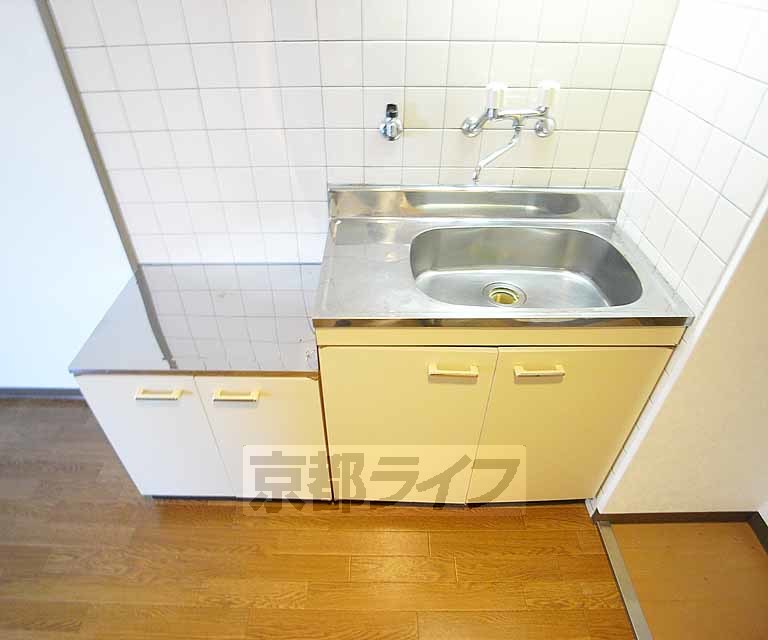 キッチン　２口コンロ設置可能なキッチンです。