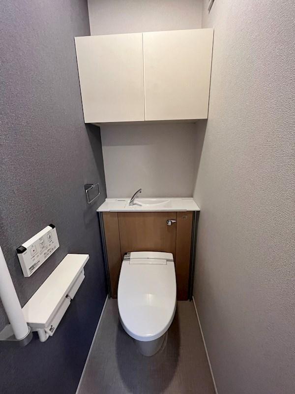 トイレ　※同物件別部屋参考写真