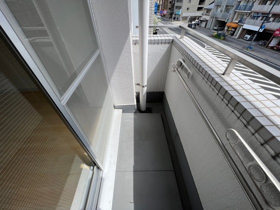 バルコニー　※別号室の写真です