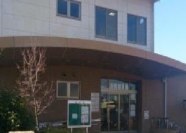 図書館　南陽図書館（図書館）まで900m