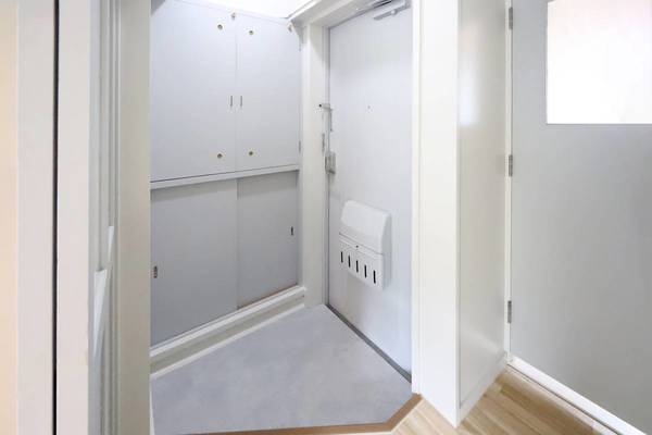 玄関　モデルルームの写真です