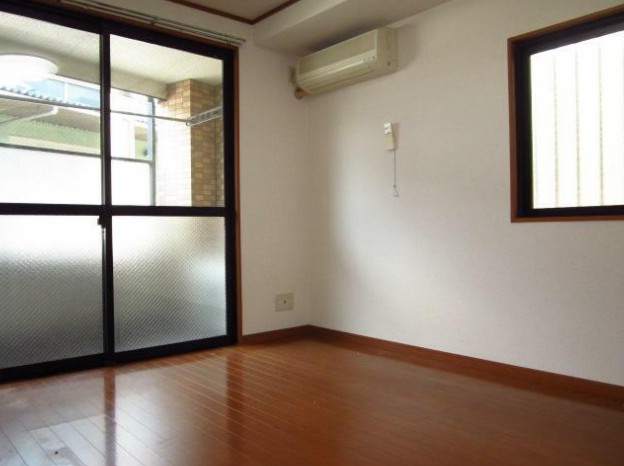 居室・リビング　※別号室参考写真です