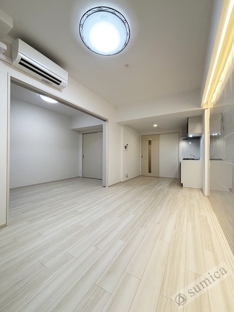 居室・リビング　ネットは無料で利用可能です♪♪