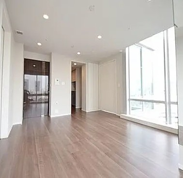 居室・リビング　別タイプ部屋　参考写真です