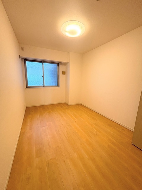 その他部屋・スペース　洋室５．１帖※照明器具は残置物となります