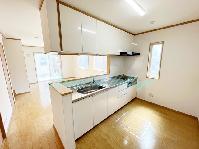 キッチン　広々としたキッチンです♪