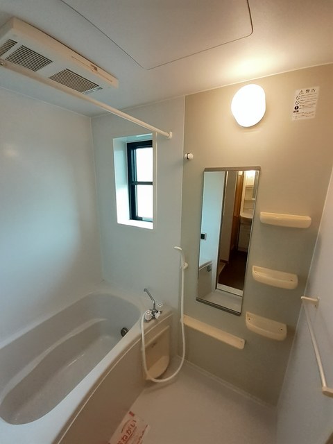 バス・シャワールーム　バス