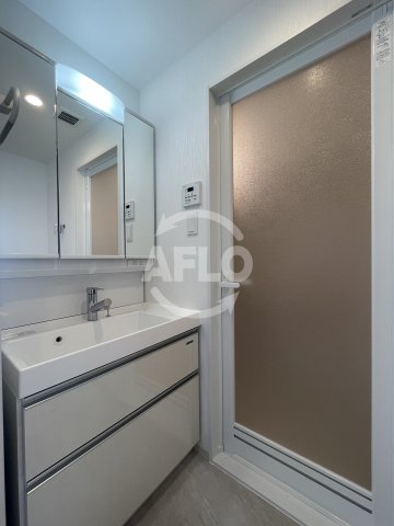 洗面設備　プレジオ三国EURO　洗面台