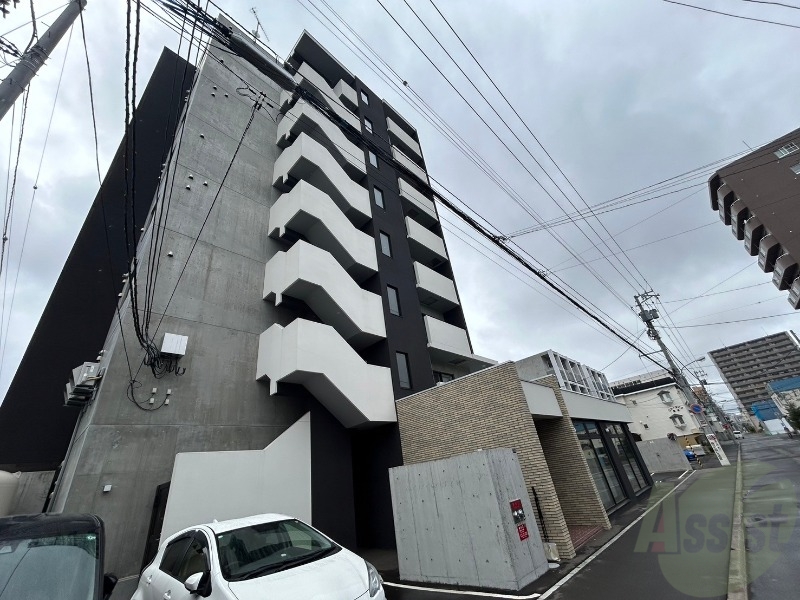 建物外観　札幌市豊平区豊平２条「ＢＲＡＶＩＳ　ＴＯＹＯＨＩＲＡ」