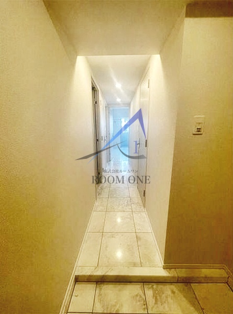 玄関　玄関です。