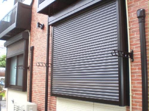セキュリティ　シャッター付