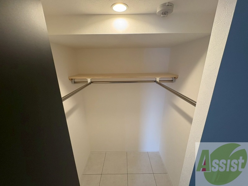 収納　嬉しいウォークインクローゼット仕様です！！