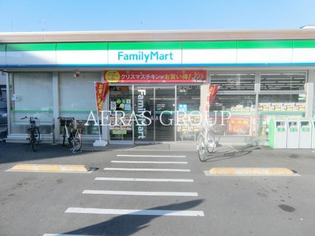 コンビニ　ファミリーマート青戸四丁目店（コンビニ）まで392m