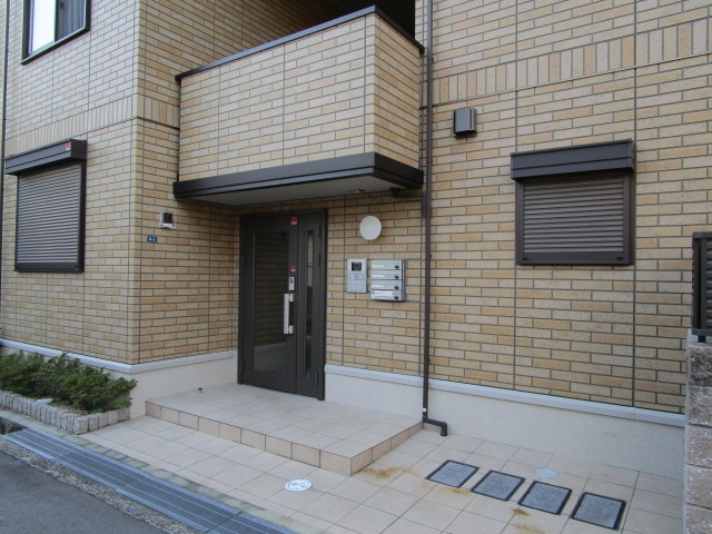 エントランス　オートロック付エントランス