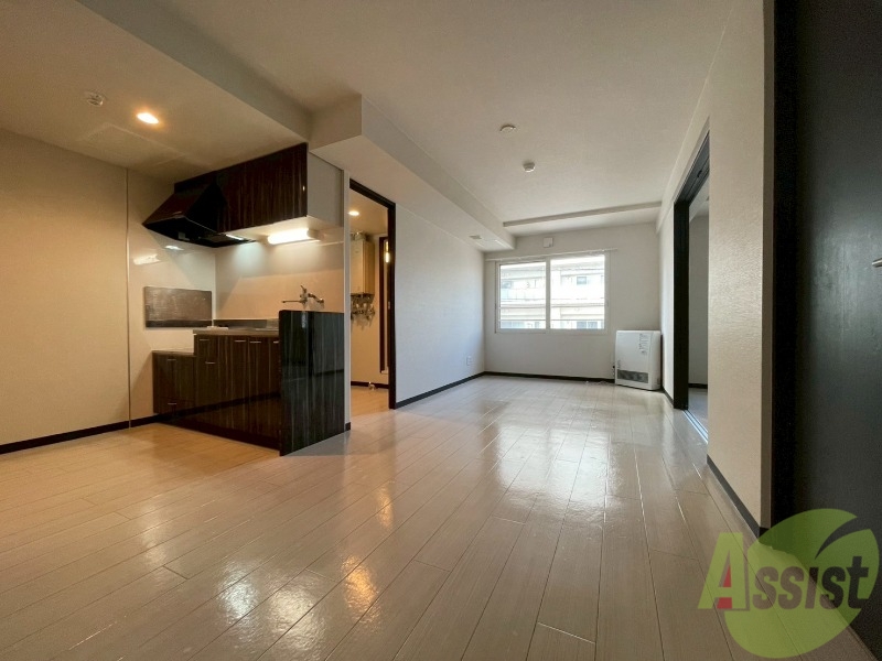 居室・リビング　広くてきれいなリビングです！快適に過ごせそうですね。