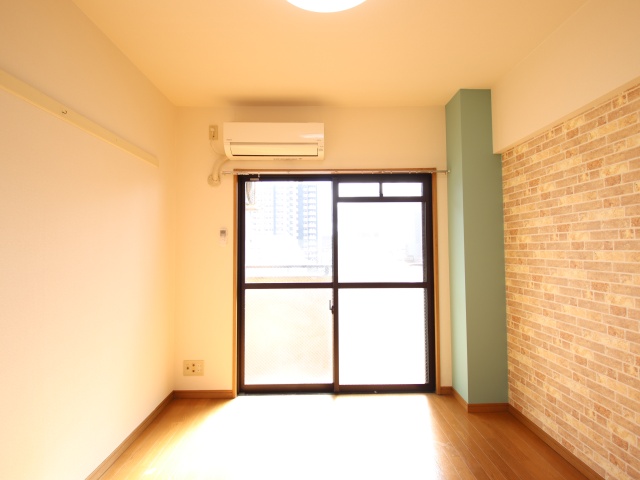 居室・リビング　別室の参考写真です。※現況優先