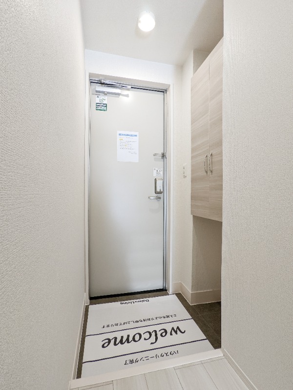 玄関　図面と現状に相違がある場合には現状を優先