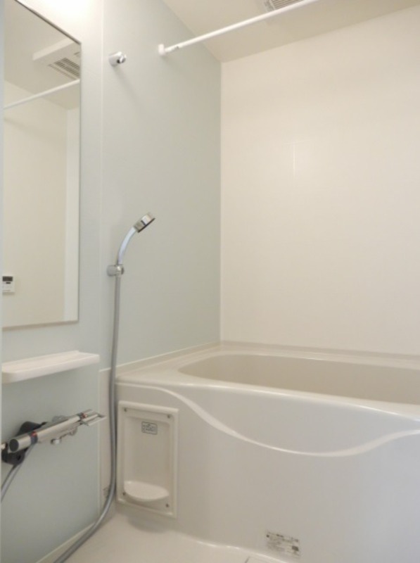 バス・シャワールーム　図面と現状に相違がある場合には現状を優先