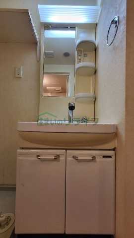 洗面設備　別部屋の参考写真で御座います。