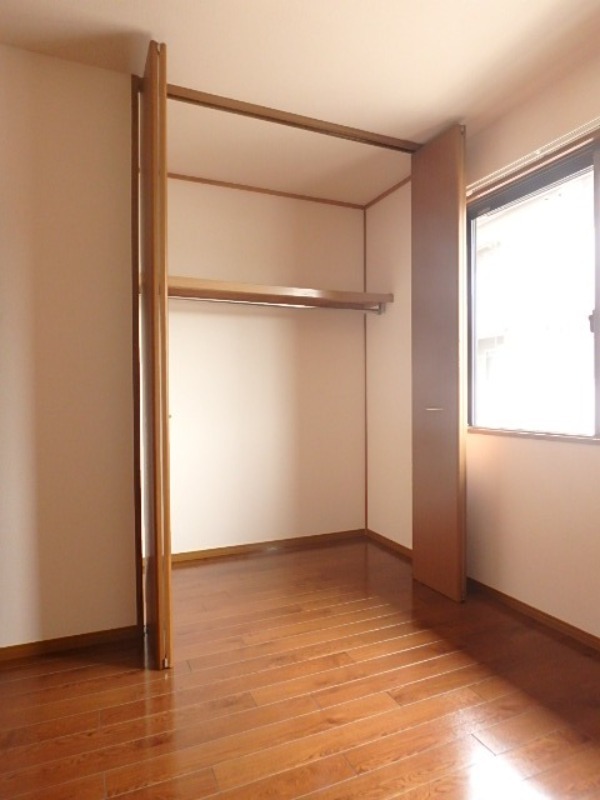 収納　図面と現状に相違がある場合には現状を優先