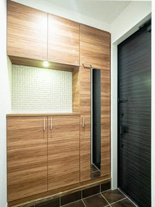 玄関　収納もある玄関です