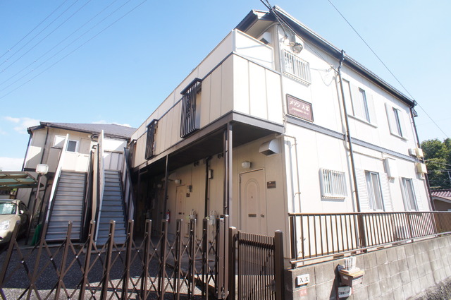 建物外観　閑静な住宅地でゆったりライフスタイルを満喫してください♪