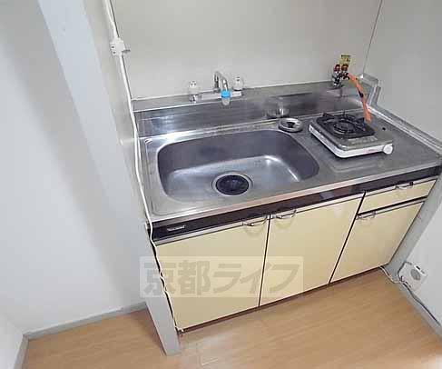 キッチン　ガスコンロが設置可能です