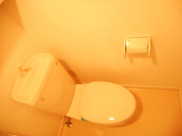 トイレ　モデル