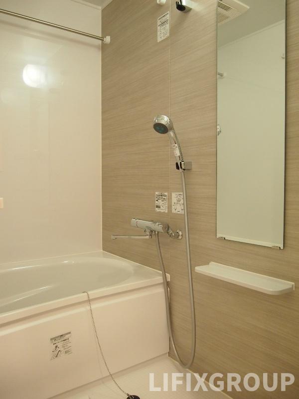 バス・シャワールーム　風呂