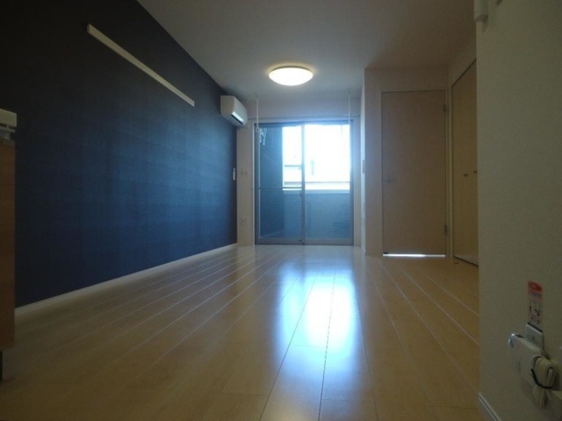 居室・リビング　図面と現状に相違がある場合には現状を優先