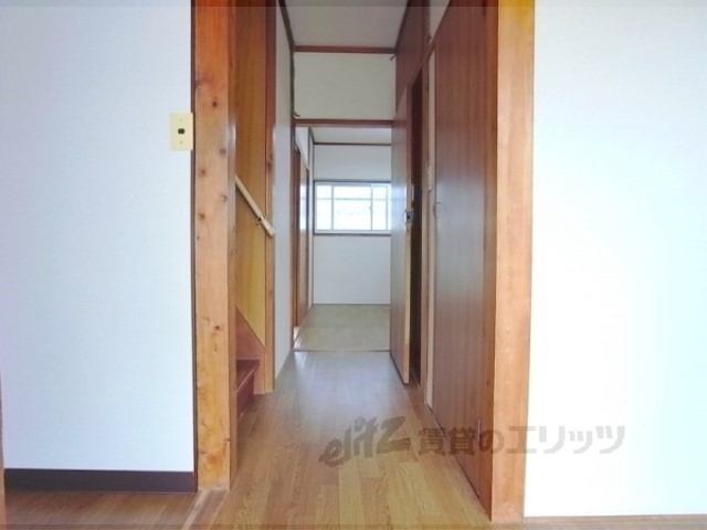 その他部屋・スペース　廊下