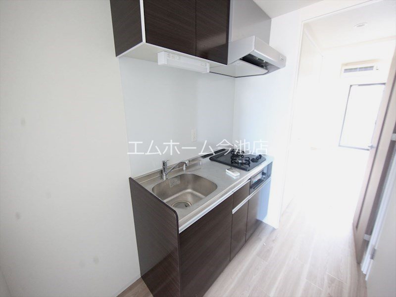 キッチン　システムキッチン（ガス2口グリル付）