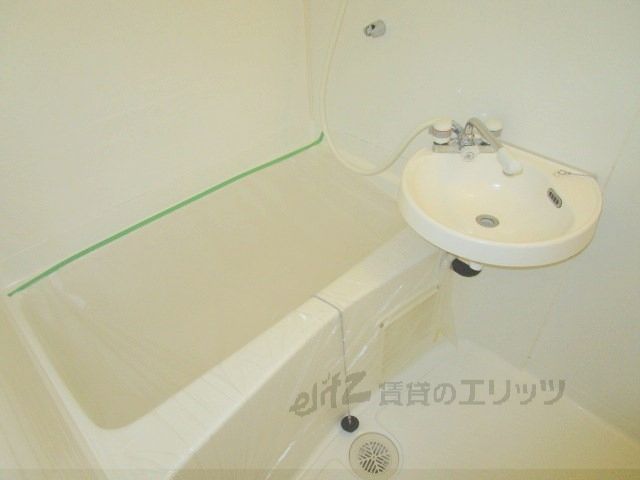 バス・シャワールーム　風呂