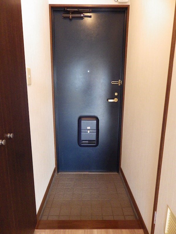 玄関　モデルルーム