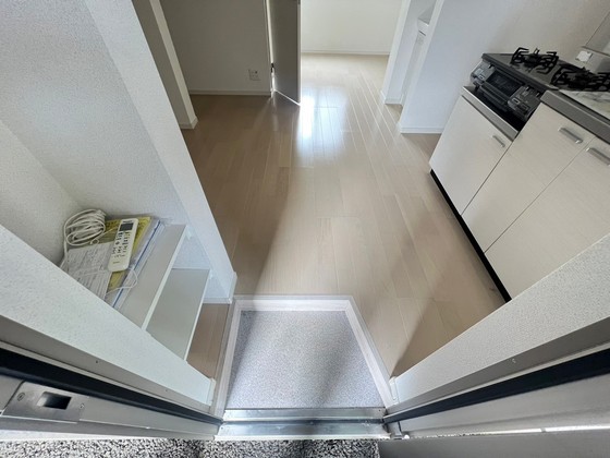 玄関　※別部屋の写真です