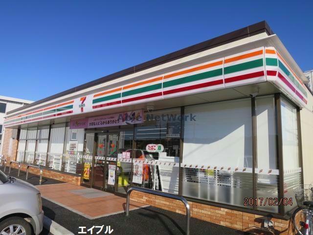 コンビニ　セブンイレブン木更津高柳南店（コンビニ）まで518m