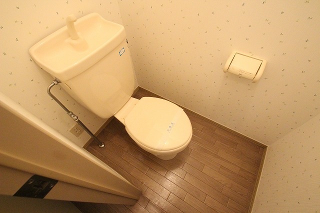 トイレ　写真別号室です。