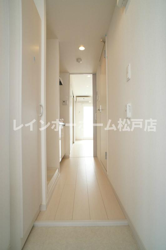 玄関　シンプルで使いやすい玄関です