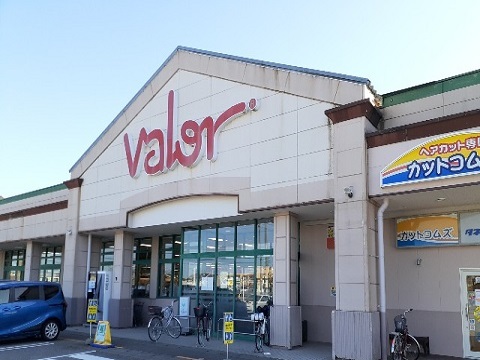 スーパー　バロー 本郷店（スーパー）まで1604m