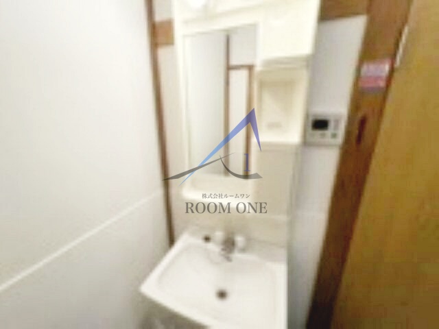 洗面設備　洗面台です。