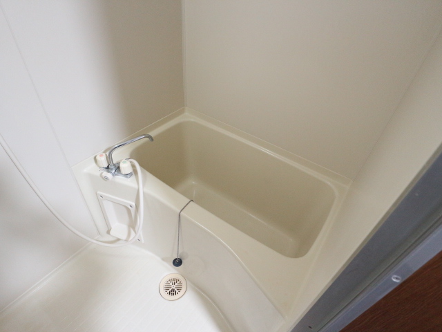 バス・シャワールーム　同物件同タイプ