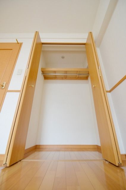 収納　同建物別号室参考写真