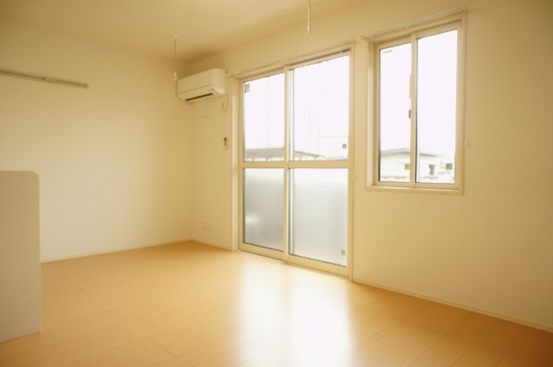 居室・リビング　図面と現状に相違がある場合には現状を優先