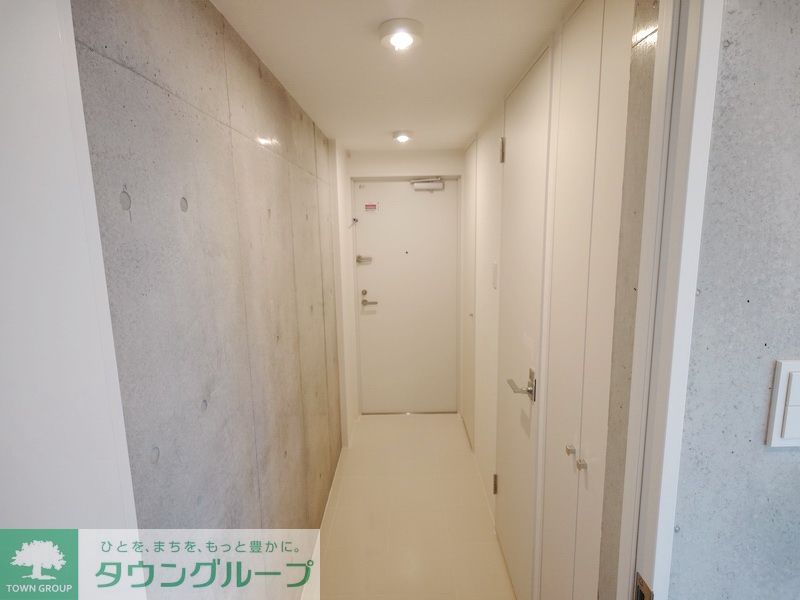 玄関　タウンハウジングレジデンス事業部　恵比寿店・赤坂店までお問…