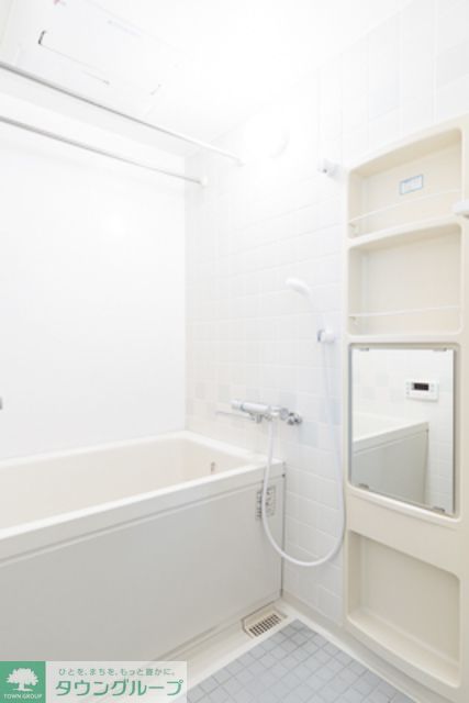 バス・シャワールーム　※写真は同タイプ住戸です。