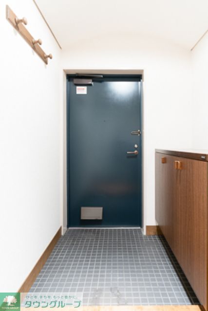 玄関　※写真は同タイプ住戸です。