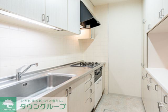 キッチン　※写真は同タイプ住戸です。